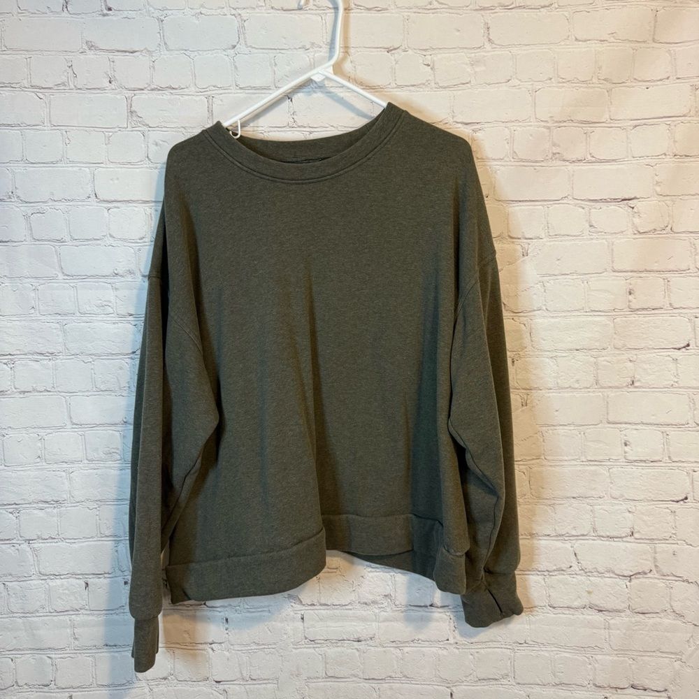 Eddie Bauer Women's Charcoal Crew Neck Sweater